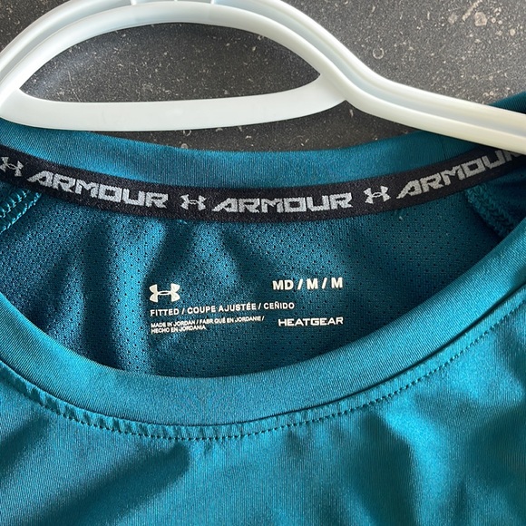 Under armour fitted tee - Picture 3 of 3